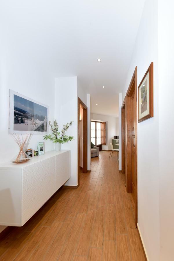 Lasi House